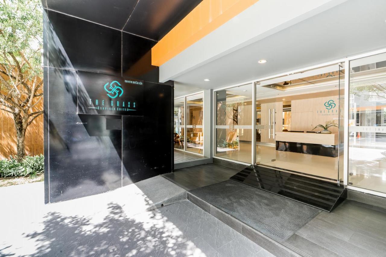 The Grass Serviced Suites Патая Екстериор снимка