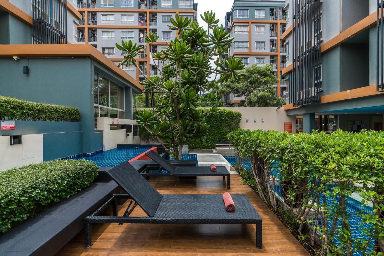 The Grass Serviced Suites Патая Екстериор снимка