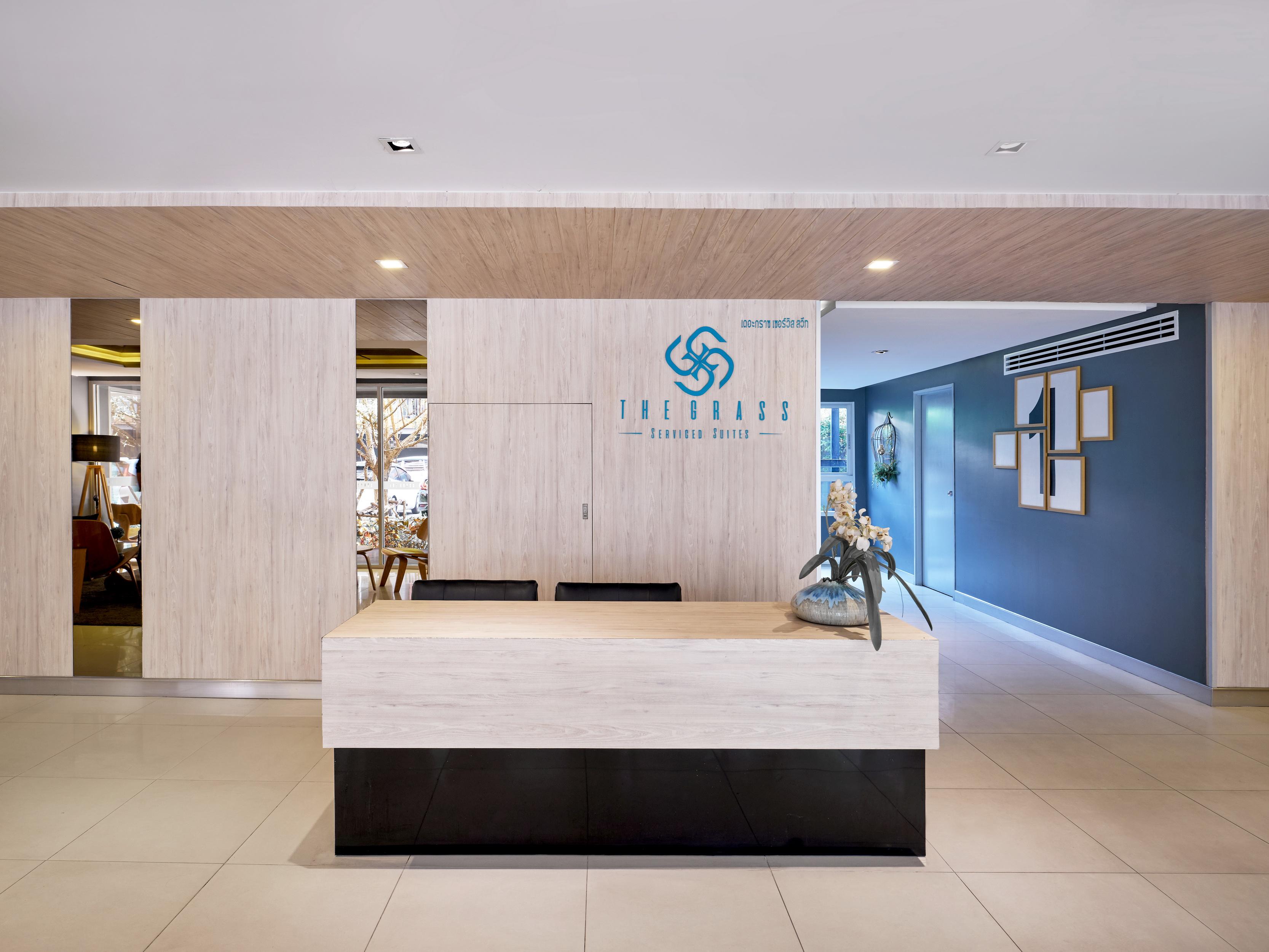 The Grass Serviced Suites Патая Екстериор снимка